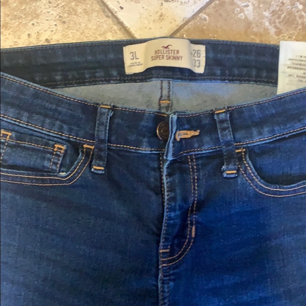 Hollister skinny jeans